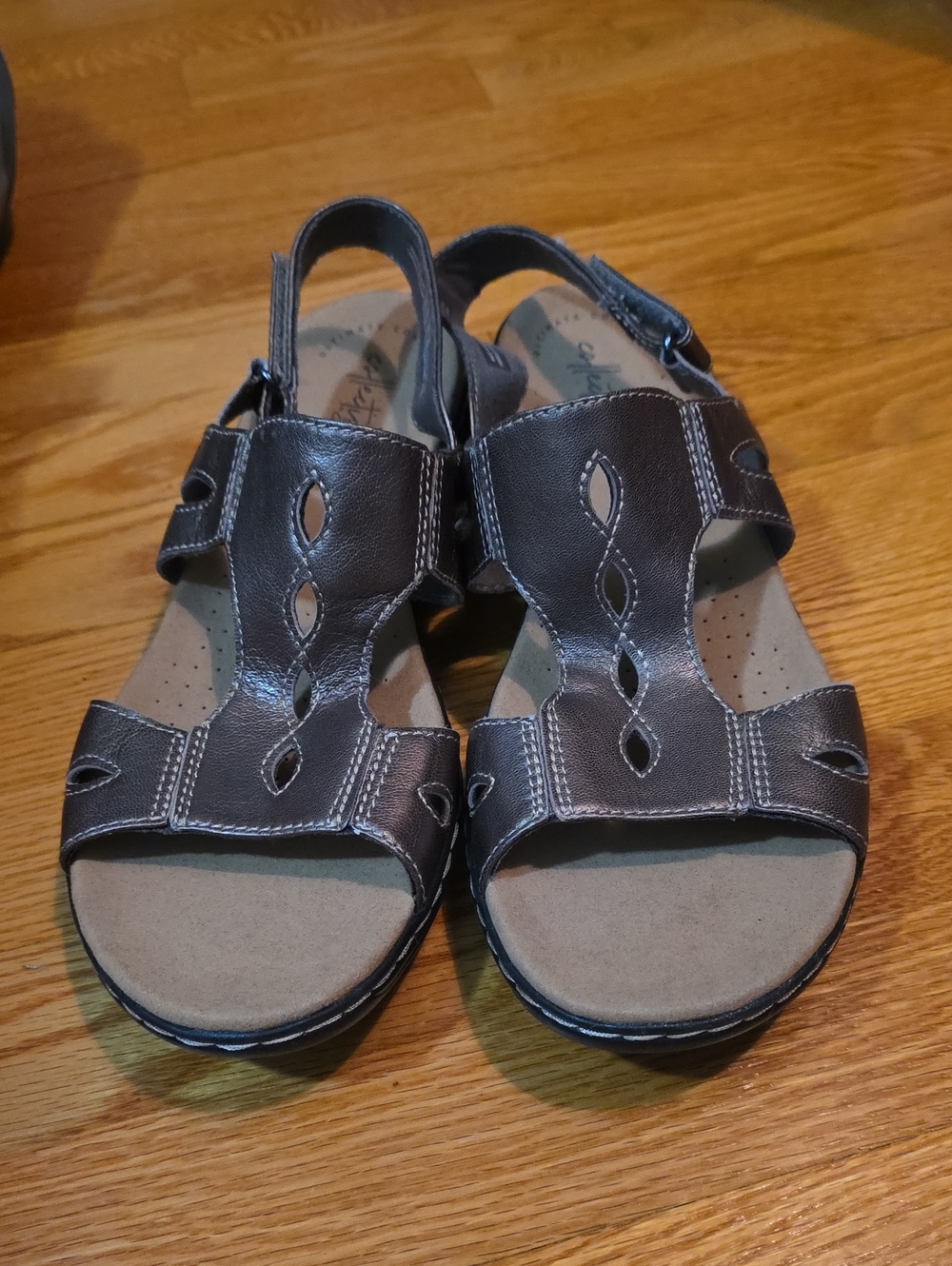 Clarks Pewter Metallic Color leather slingback sandals